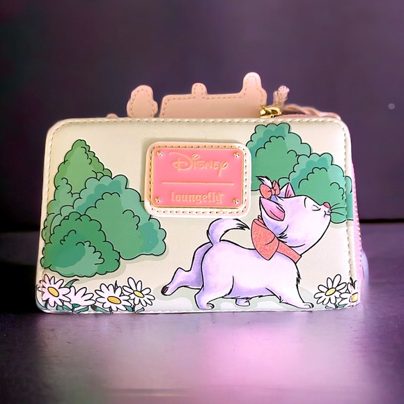 Loungefly Handbags - LOUNGEFLY Disney’s AristoCats Zip Around Wallet NWT